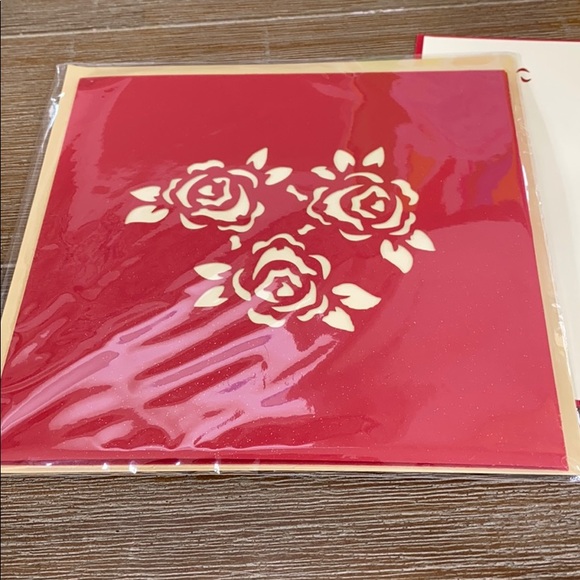 NWT Pop Up Laser Cut Greeting Card keepsake flower - Picture 3 of 3